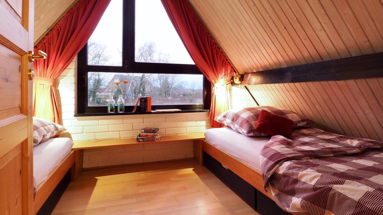 BedRoom BedRoom